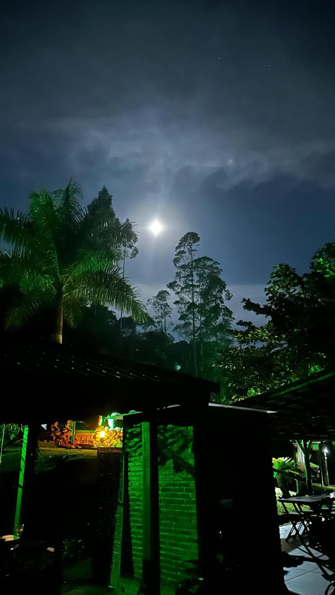 Estacao Serramar Lumiar Esterno foto